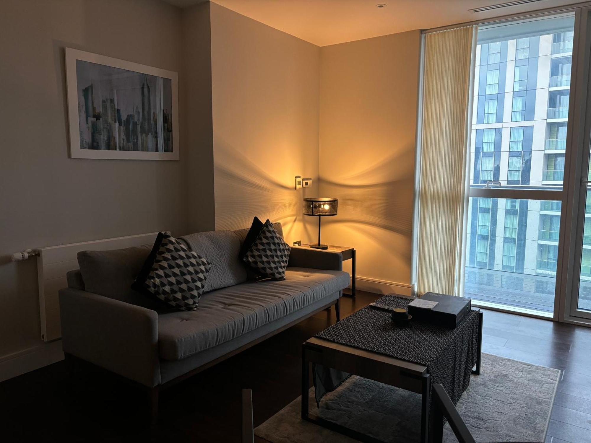 Collection No9 Harbour Way Apartment London Bagian luar foto